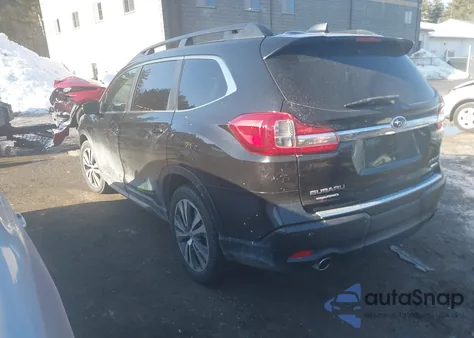 2019 Subaru Ascent Limited z USA, uszkodzony, nr VIN 4S4WMAPDXK3468294